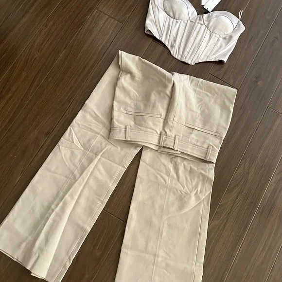 Zara wide leg cream pants and cropped top